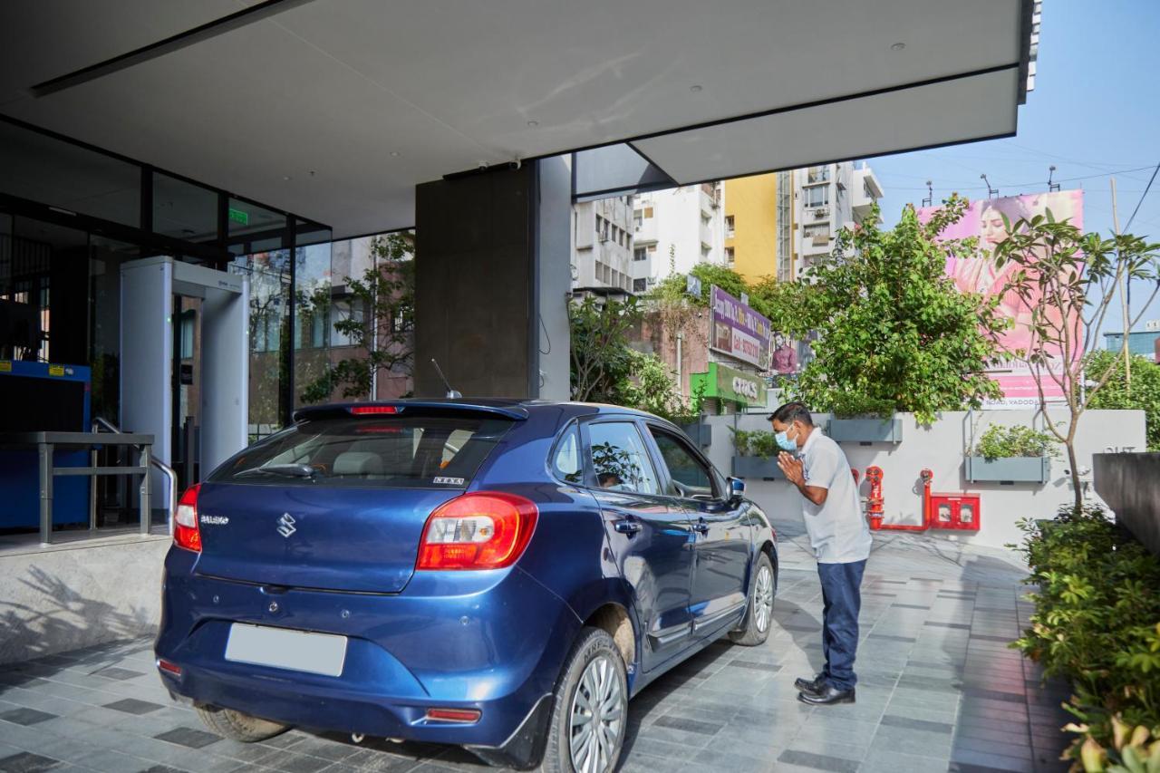 Fairfield By Marriott Vadodara Exterior photo